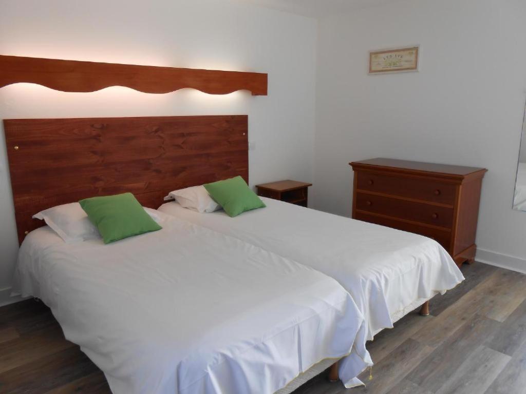 Hotel Logis La Demeure Du Perron 3*