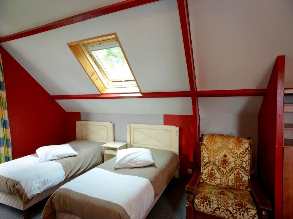 Logis La Demeure Du Perron Hotel
