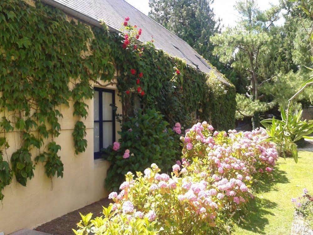 Logis La Demeure Du Perron 3* Quettehou