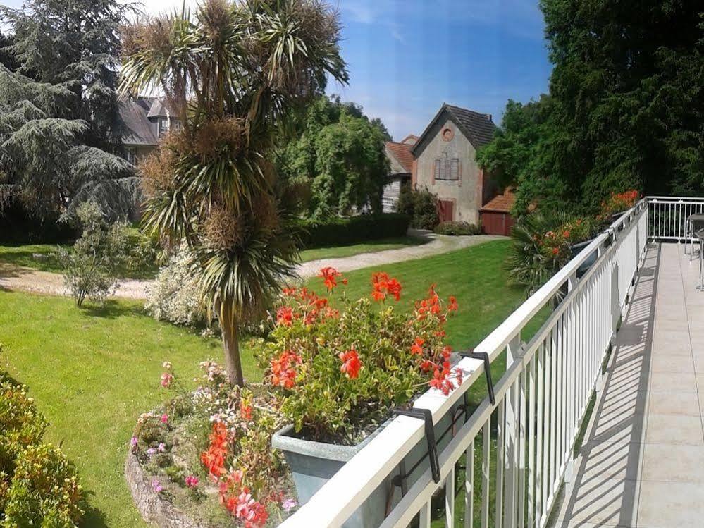 Hotel Logis La Demeure Du Perron